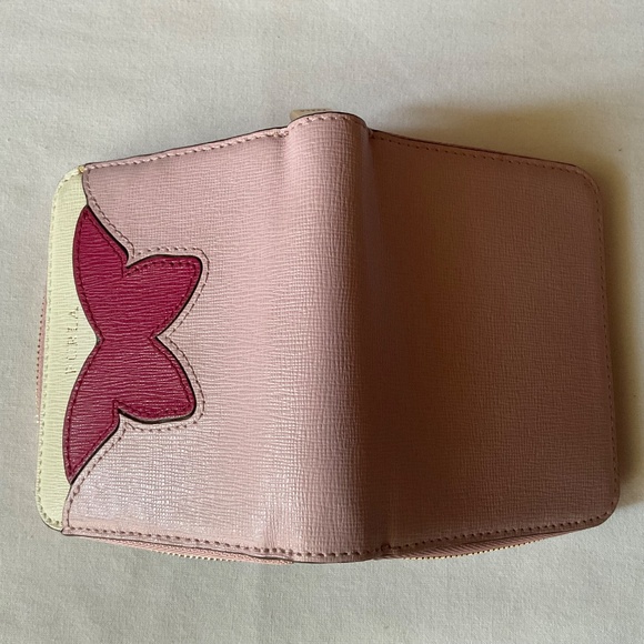 Furla Butterfly Small Zip Around Leather Wallet NWOT - Picture 10 of 14
